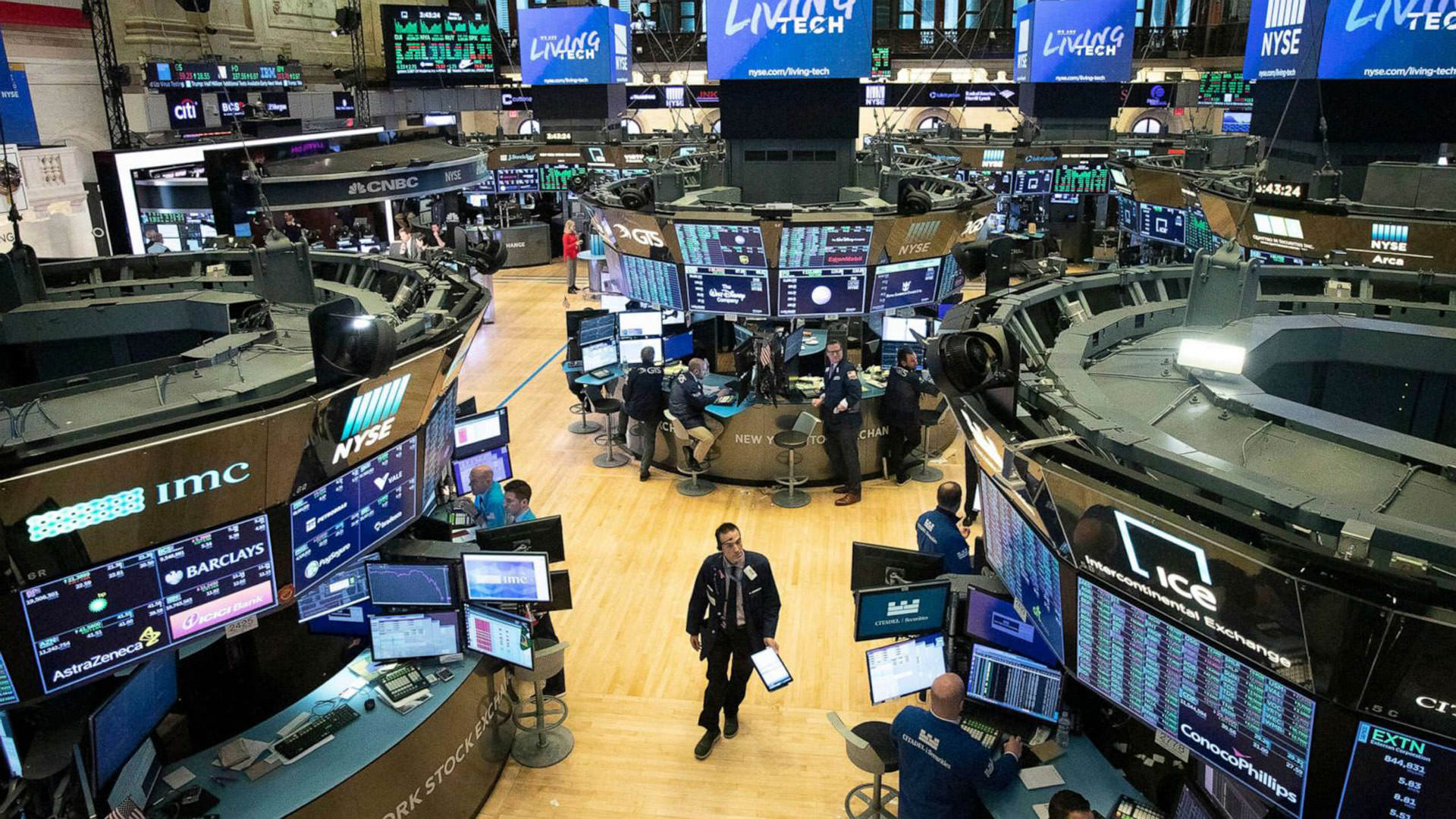bitcoin بیت کوین سرمایهگذار سازمانی نهاد بازار سهام Stock